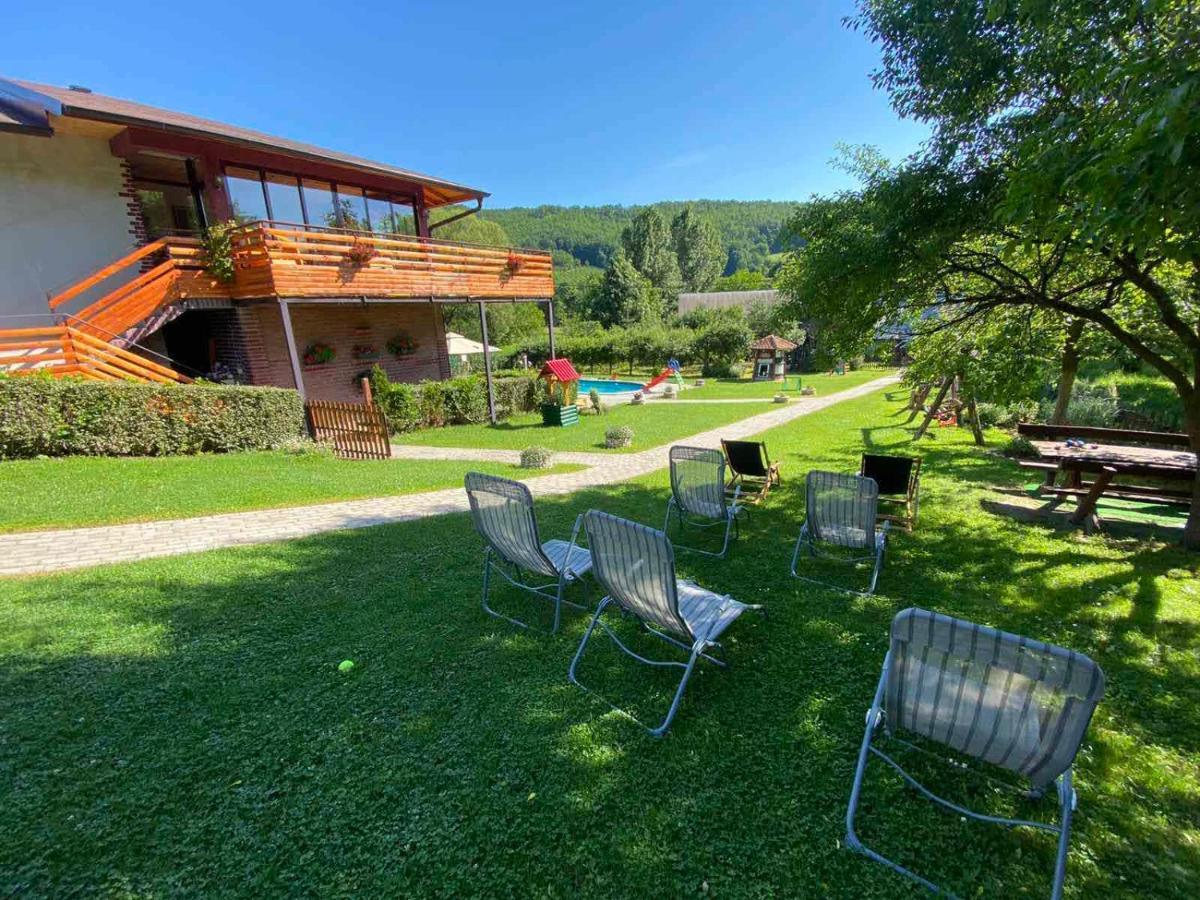 Country House Lozanjska Terasa Guest House Exterior photo